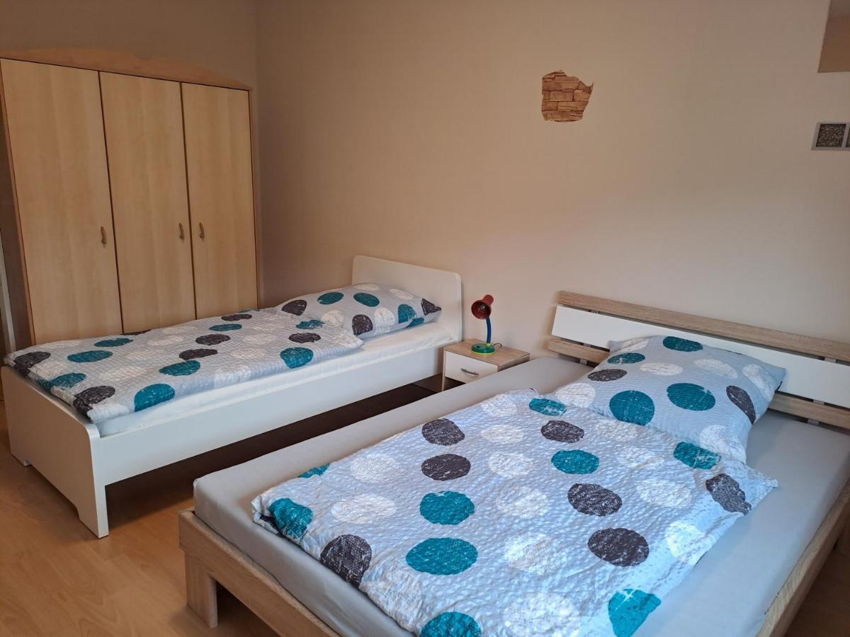 Ferienwohnung Schleiten Püttlingen Kültér fotó